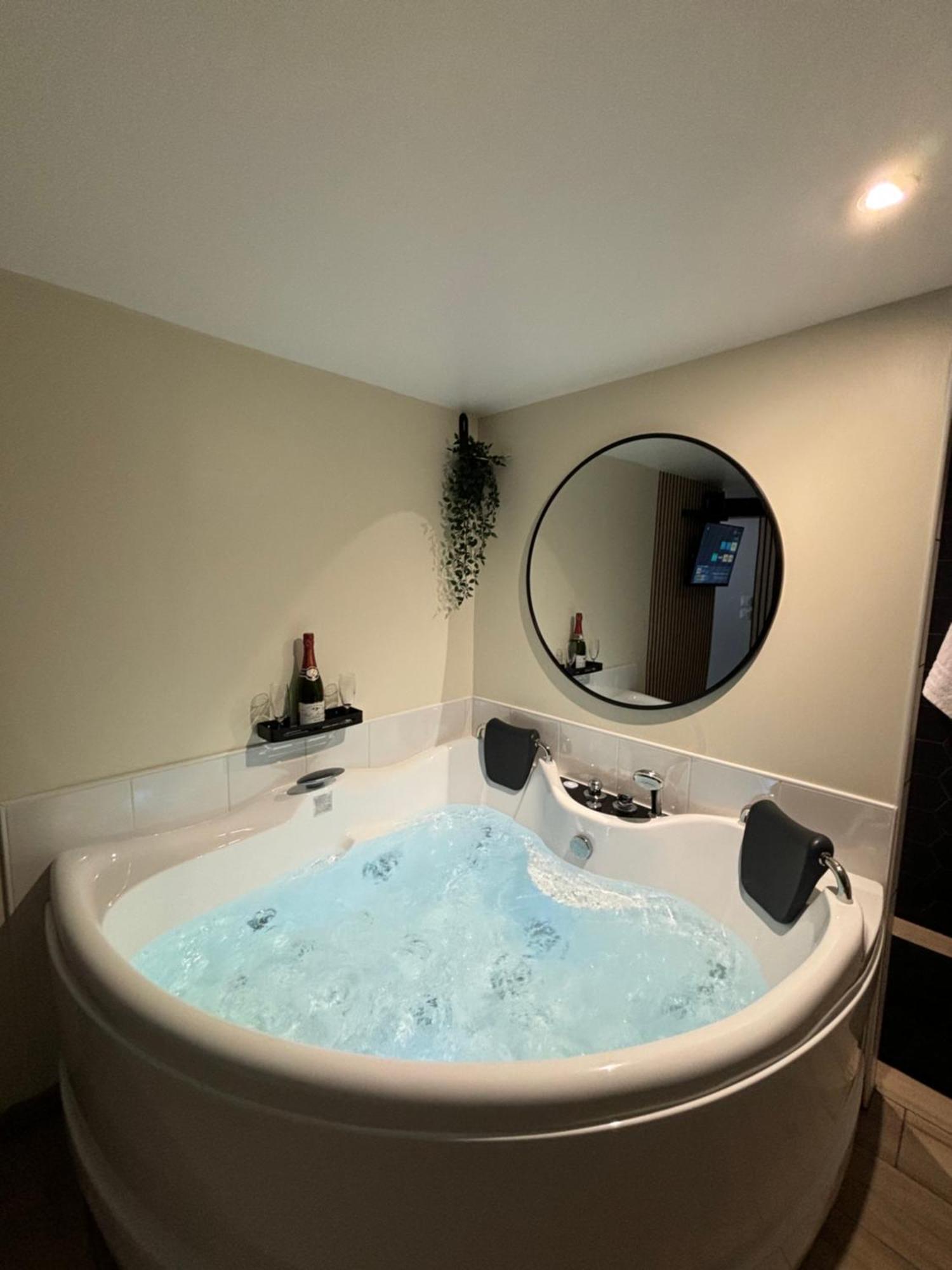Tiny Room Langres Ngoại thất bức ảnh