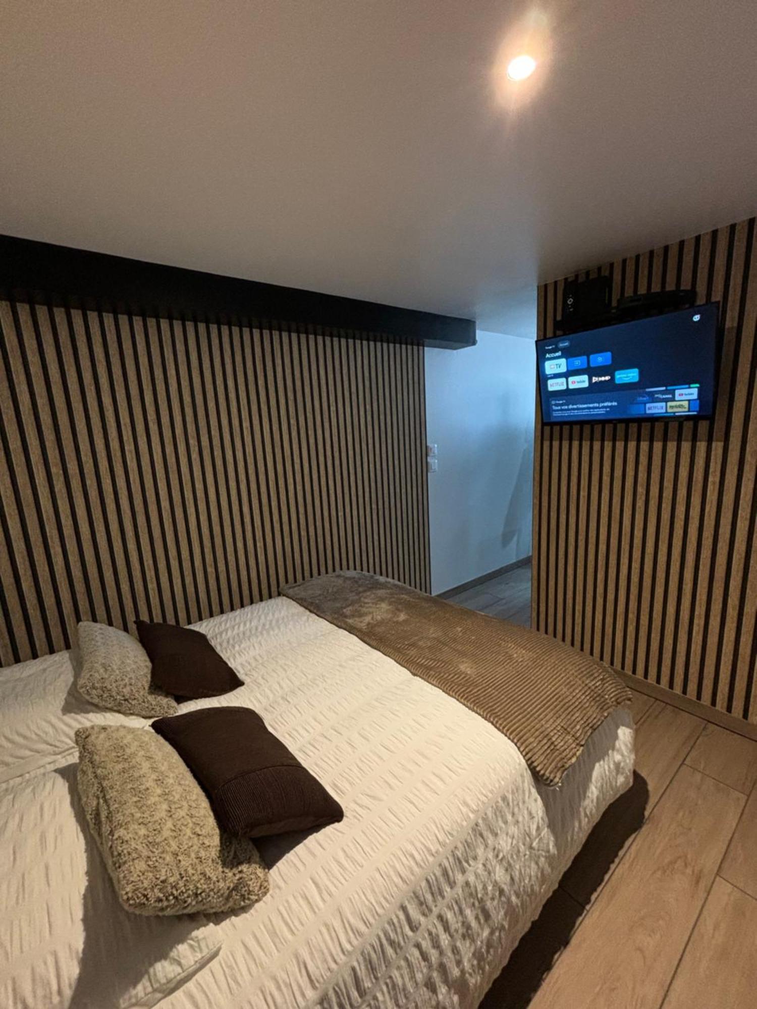 Tiny Room Langres Ngoại thất bức ảnh